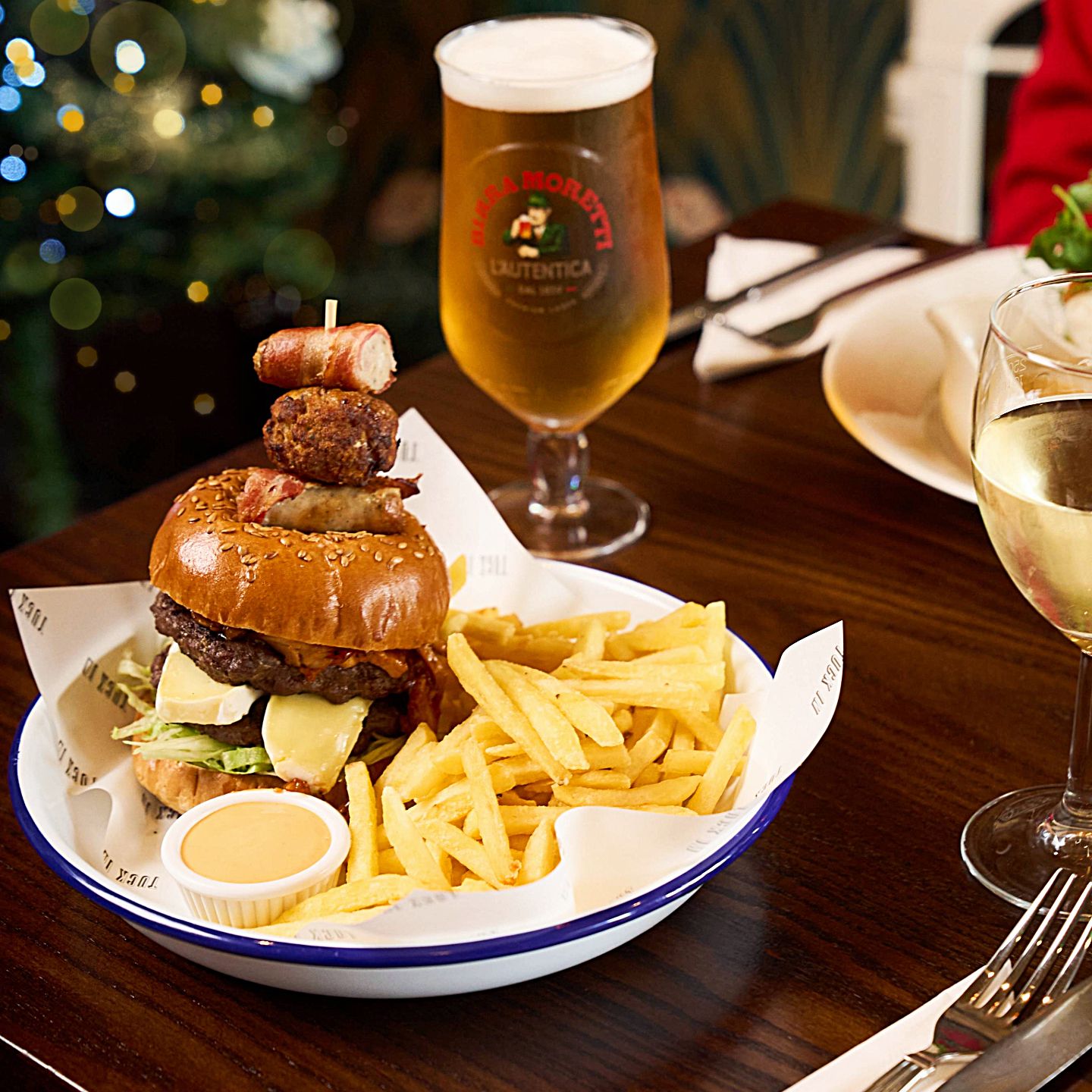 Festive Lunch & Dinner at The Market Cross in Dunstable